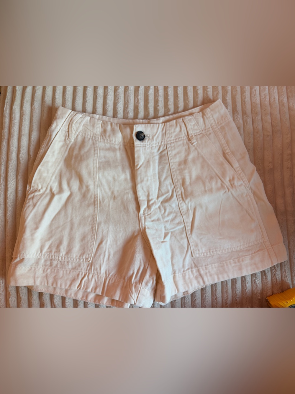 Everlane Off-White High-Rise Cotton Bermuda Shorts